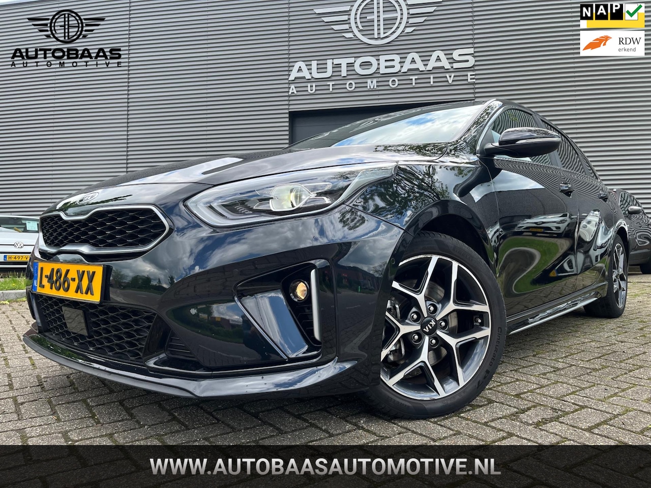 Kia Cee'd - Ceed 1.0 T-GDi GT-Line NL-AUTO |NAP |1EIG | 1/2 LEDER |FULL LED |NAVIGATIE |STOELVERWARMIN - AutoWereld.nl