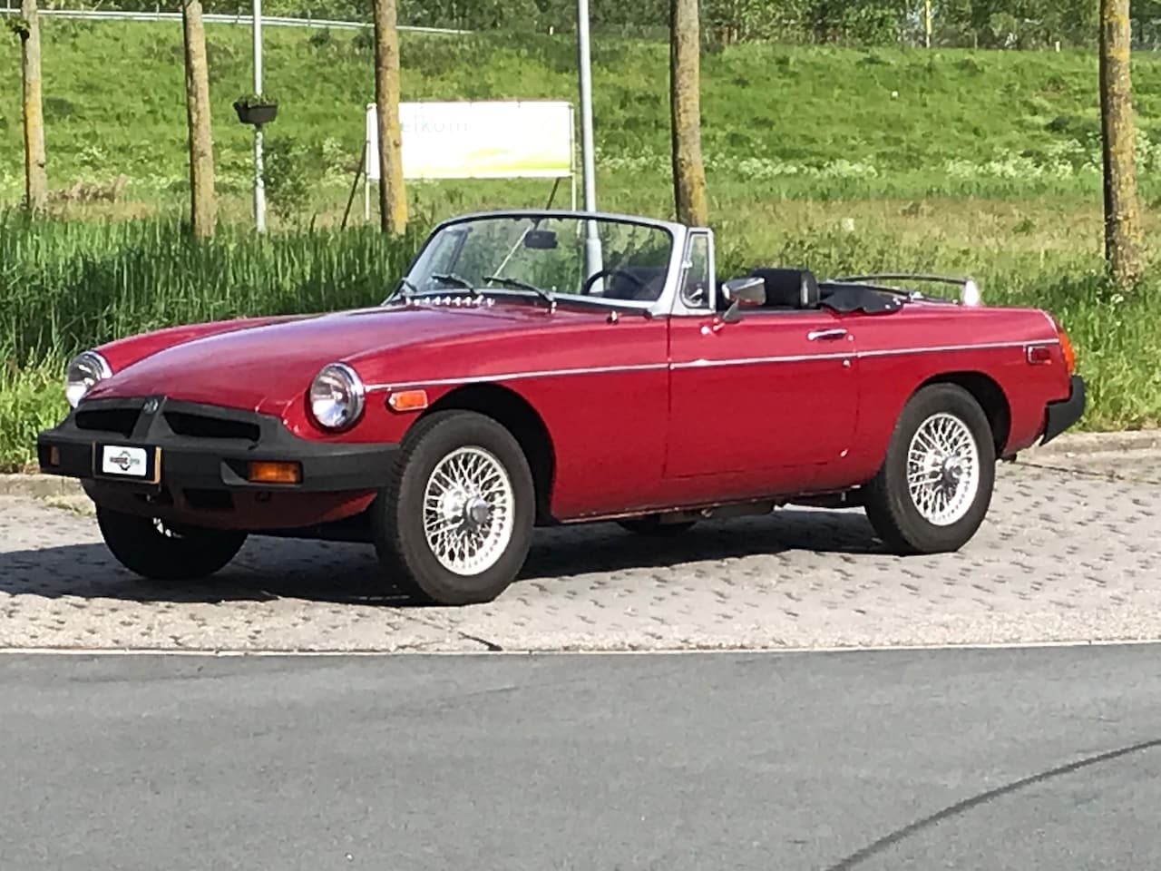 MG B type - 1.8 Roadster Overdrive - AutoWereld.nl