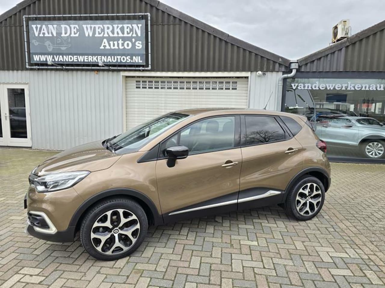 Renault Captur - 1.2 TCe Intens AUTOMAAT Clima|Cruise|Navi|LED|Pdc|Nap!! - AutoWereld.nl