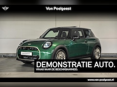 MINI Cooper - 1.5 Cooper C Favoured | Pakket M | Dak en spiegelkappen in Jetblack | Selections