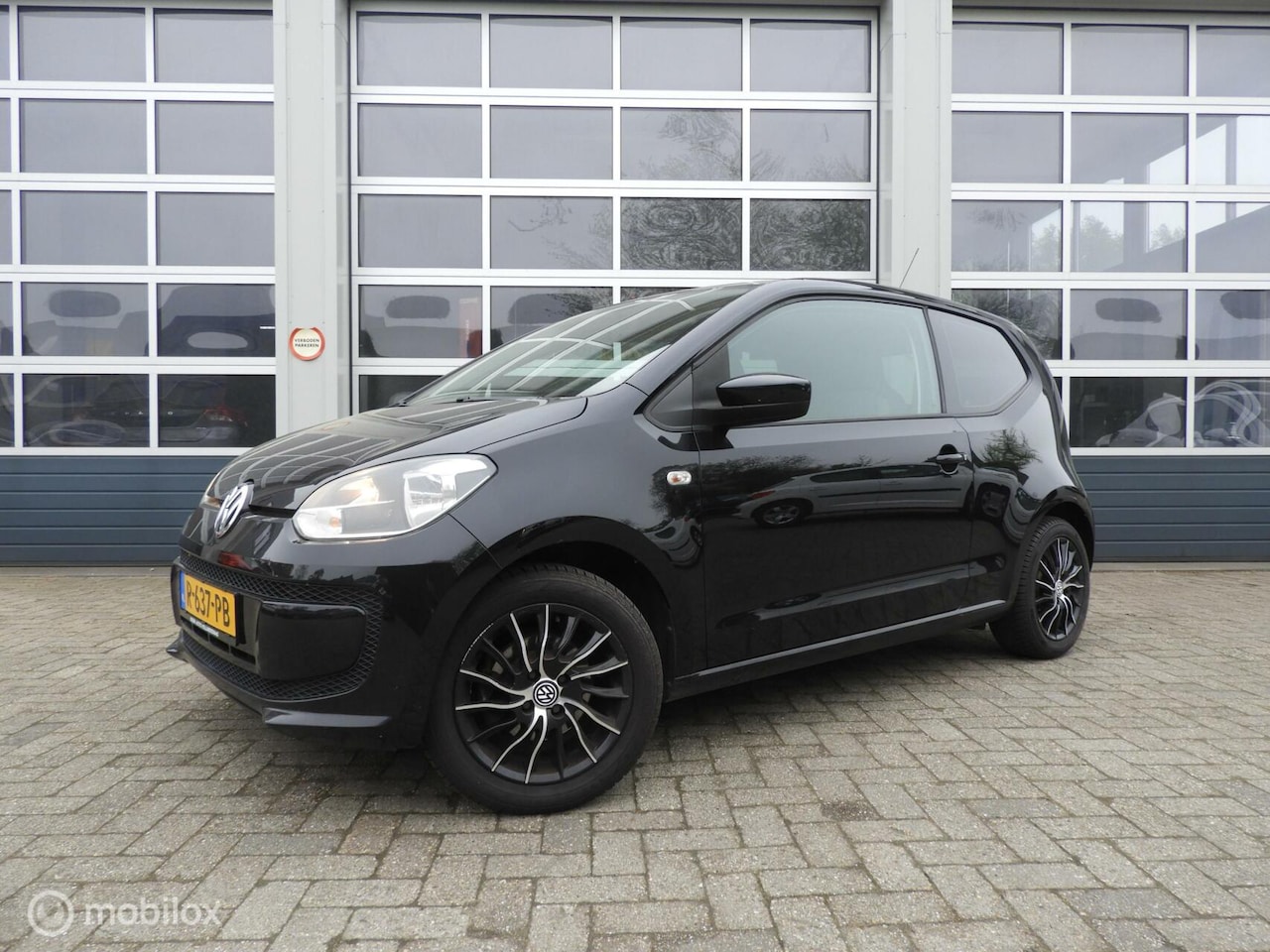 Volkswagen Up! - 1.0 move up! Airco - AutoWereld.nl