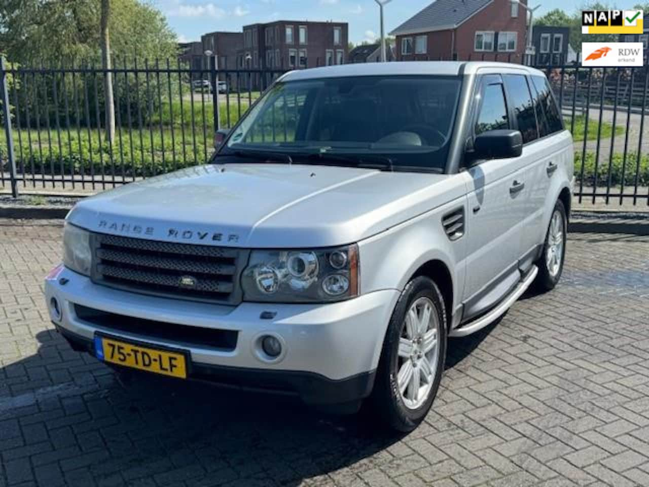 Land Rover Range Rover Sport - 2.7 TdV6 HSE 2.7 TdV6 HSE - AutoWereld.nl