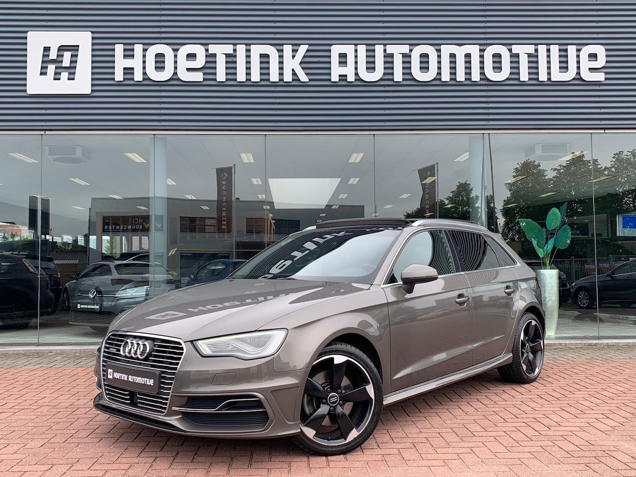 Audi A3 Sportback - 1.4 e-tron PHEV Ambition Pro Line plus | B&O | Pano - AutoWereld.nl