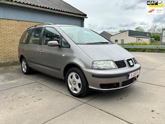 Seat Alhambra - 2.0 Reference 7-persoons //airco//cruise controle//apk//