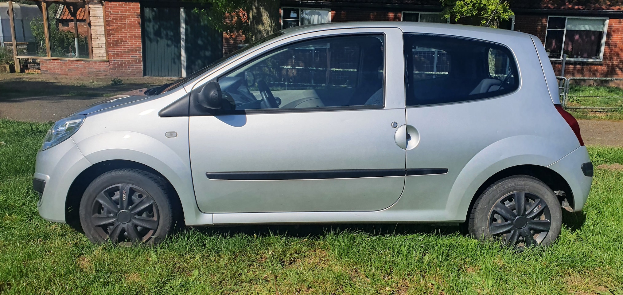 Renault Twingo - 1.2 Authentique - AutoWereld.nl