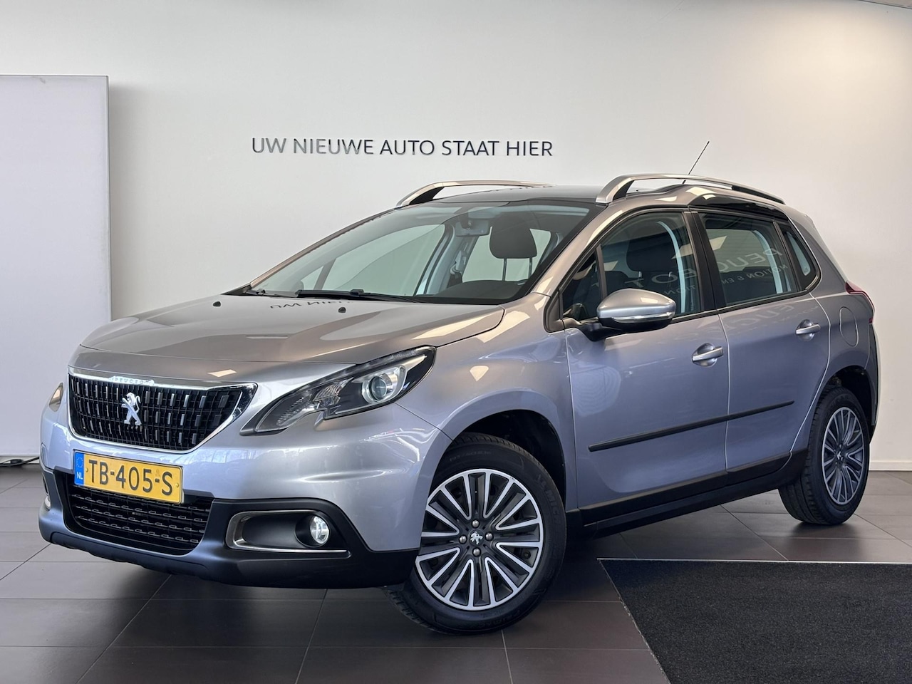 Peugeot 2008 SUV Blue Lion 1.2 PureTech 110pk EAT6 AUTOMAAT NAVI ...