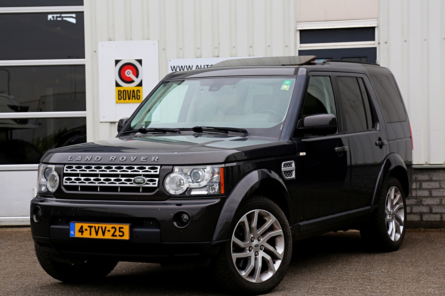 Land Rover Discovery - 4 3.0 SDV6 HSE Luxury Edition 7P.*Perfect Onderh.*3x Pano/Leder/Stoelverw.V+A/Stuurverw./T - AutoWereld.nl