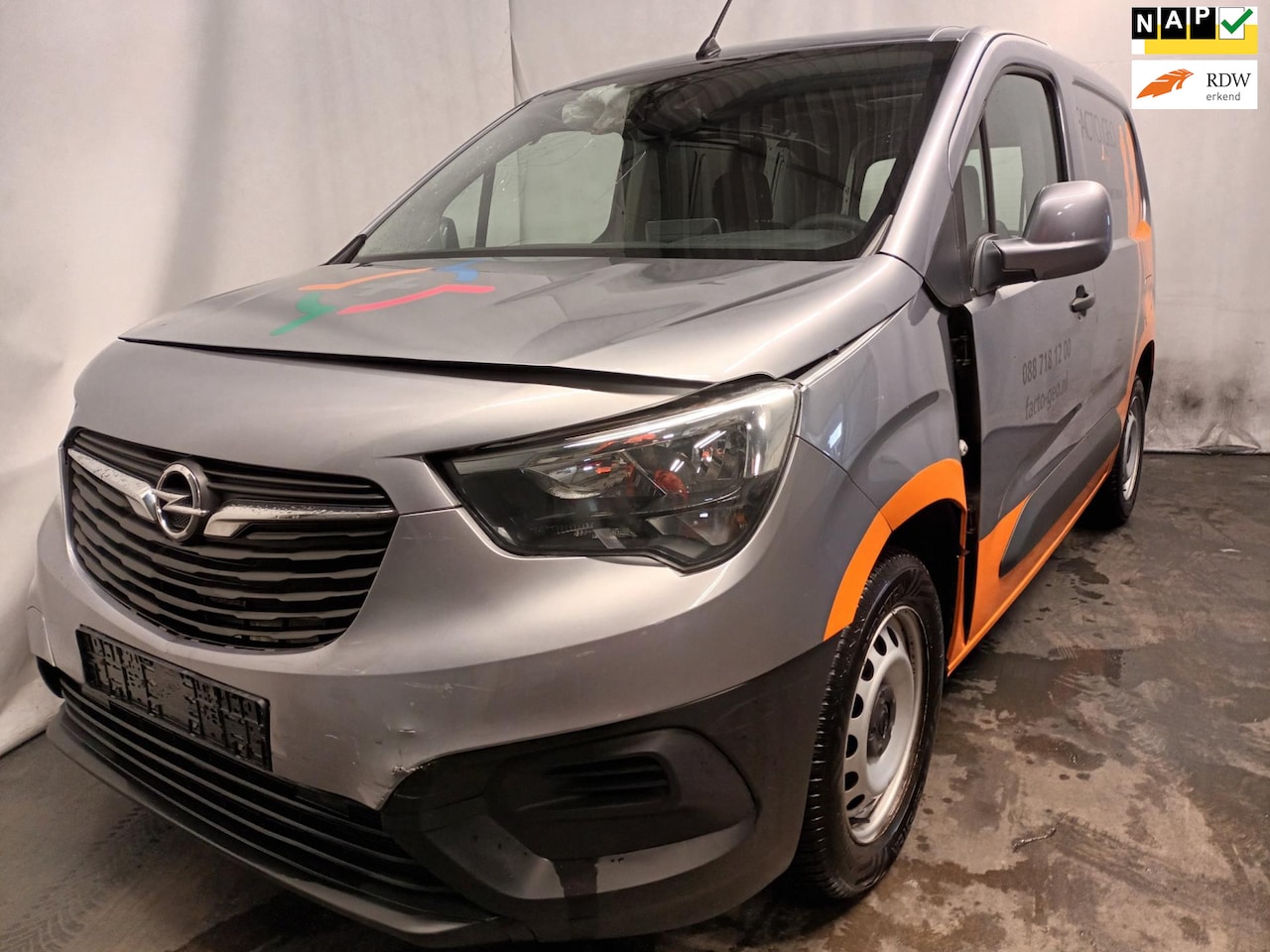 Opel Combo - 1.6D L1H1 Edition Schadeauto!!! - AutoWereld.nl