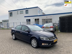 Volkswagen Passat - 1.4 TSI Trendline BlueMotion