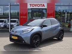 Toyota Aygo X - PREMIUM DESIGN PACK NAVI JBL-AUDIO SMART-ENTRY STOELVERWARMING 18"LM-VELGEN PARK-SENSOREN