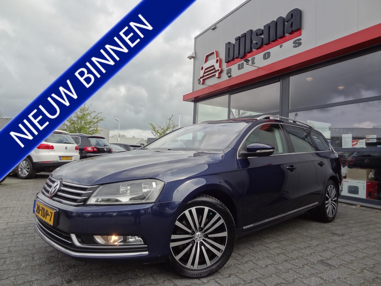 Volkswagen Passat Variant - 1.4 TSI Highline BlueMotion | NL-AUTO | CRUISE | NAVI | CAMERA | PANODAK - AutoWereld.nl