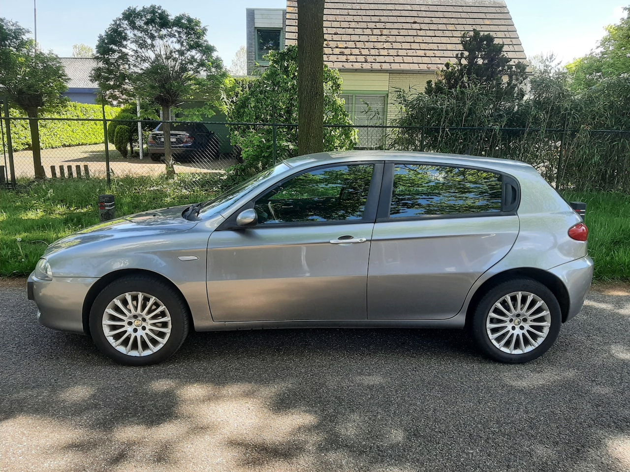 Alfa Romeo 147 - 1.6 T.Spark Veloce Distinctive | Climate Control | Lichtmetalen velgen - AutoWereld.nl