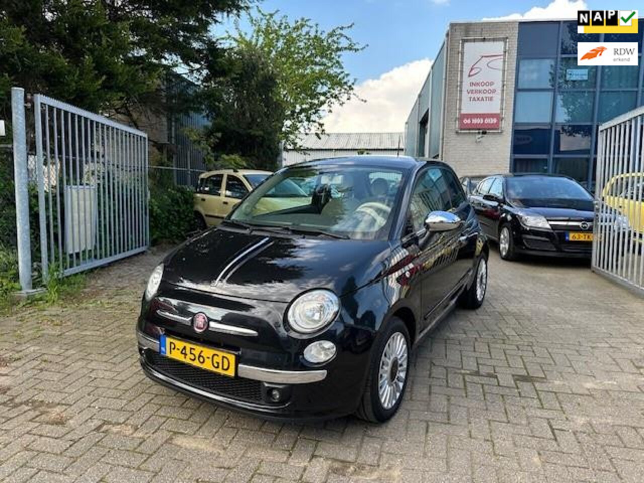 Fiat 500 - 1.2 Lounge 1.2 Lounge, Apk 05/2025, Glazen dak, Navigatie - AutoWereld.nl