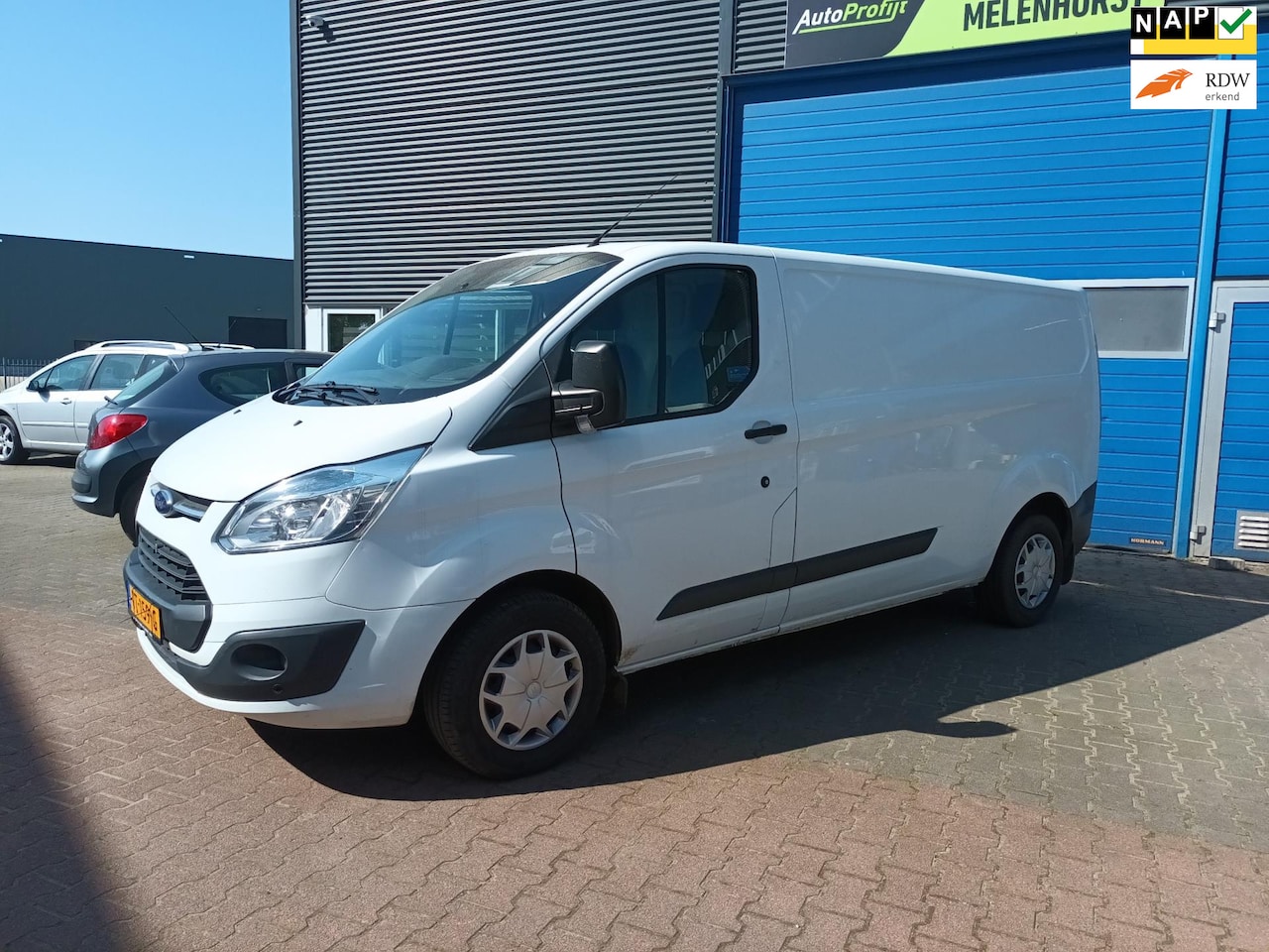 Ford Transit Custom - 310 2.2 TDCI L2H1 Trend 310 2.2 TDCI L2H1 Trend - AutoWereld.nl