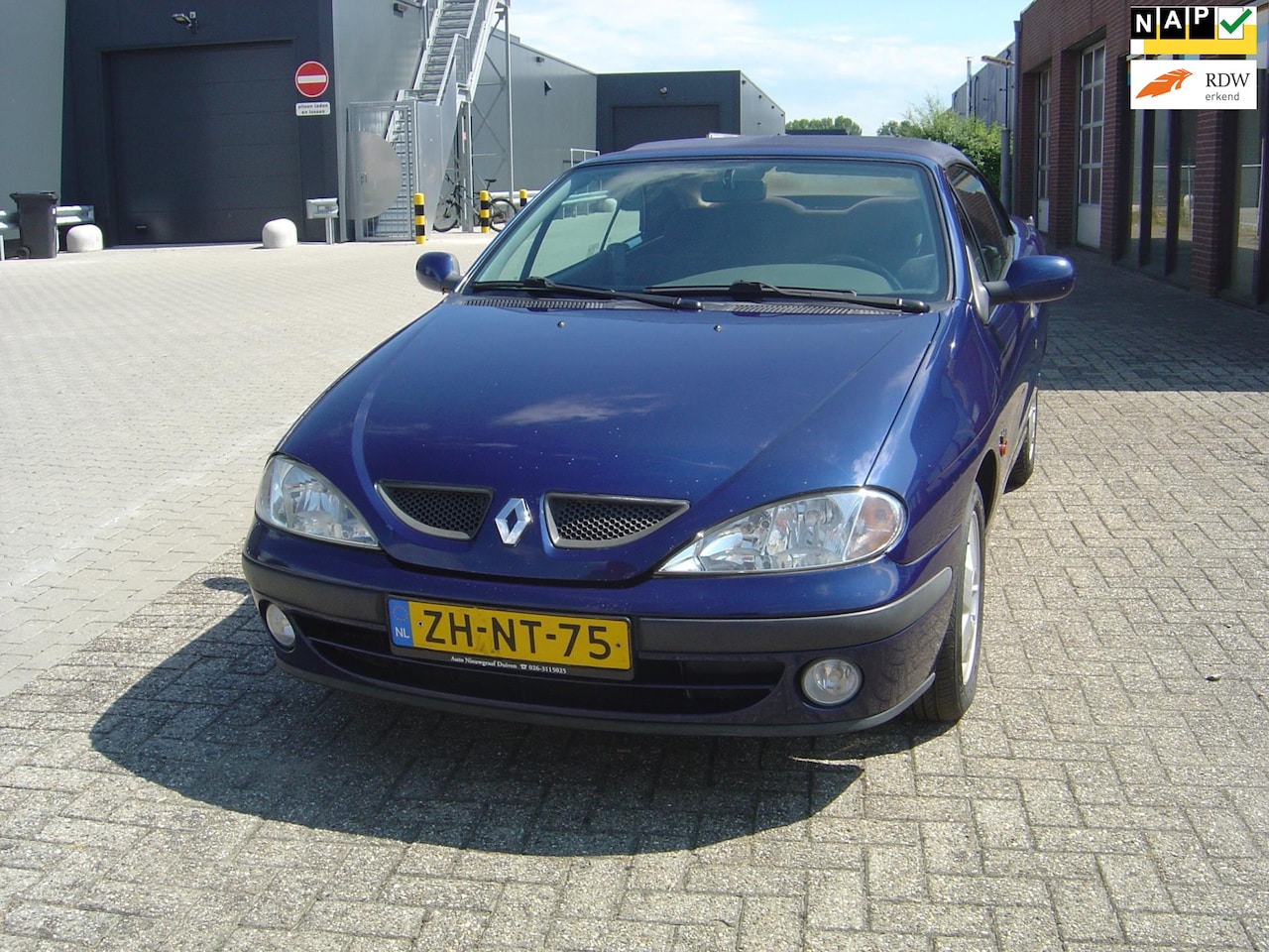 Renault Mégane Cabrio - 1.6-16V Sport 1.6-16V Sport - AutoWereld.nl