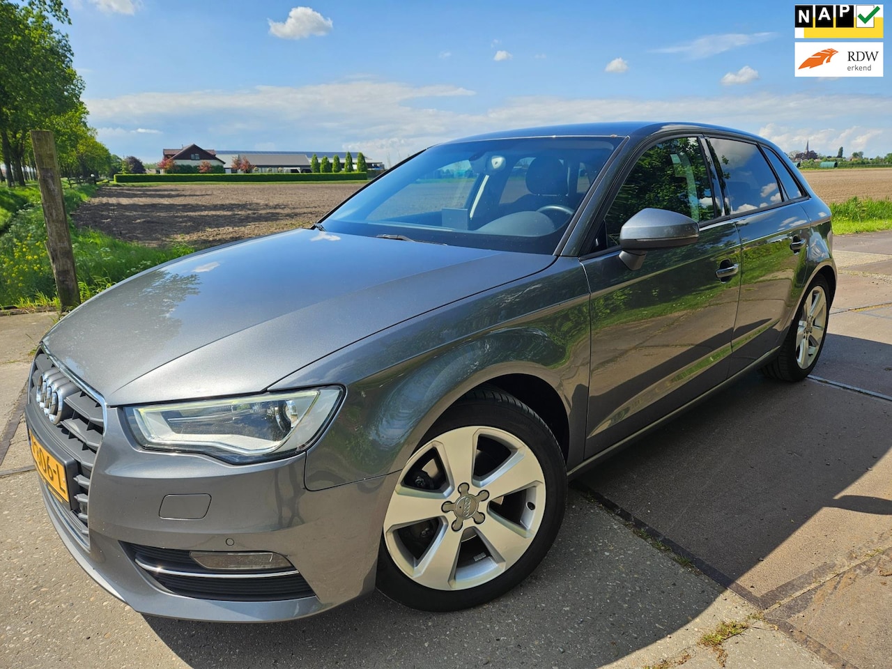 Audi A3 Sportback - 2.0 TDI Ambition Pro Line S/ key less/ start-stop/ navi/ clima/ EURO 5 - AutoWereld.nl