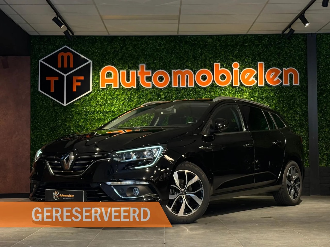 Renault Mégane Estate - 1.3 TCe Bose ed. - AutoWereld.nl