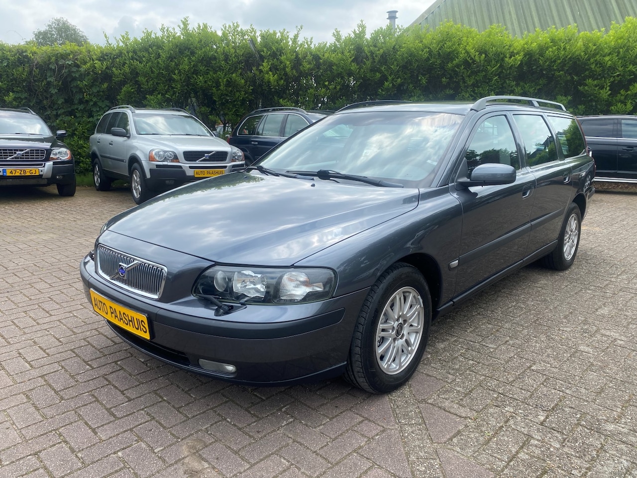 Volvo V70 - 2.4 Luxury Aut. Youngtimer - AutoWereld.nl