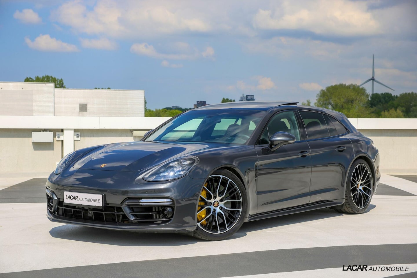 Porsche Panamera Sport Turismo - 4.0 Turbo S E-Hybrid NL Auto - AutoWereld.nl