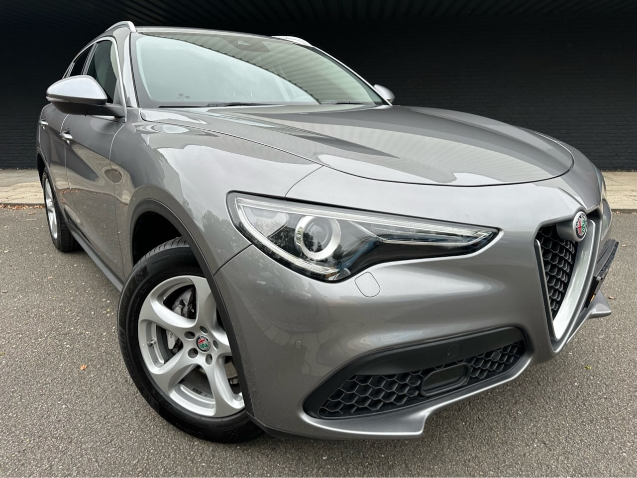 Alfa Romeo Stelvio - 2.0 T AWD Super 2.0 T AWD Super - AutoWereld.nl