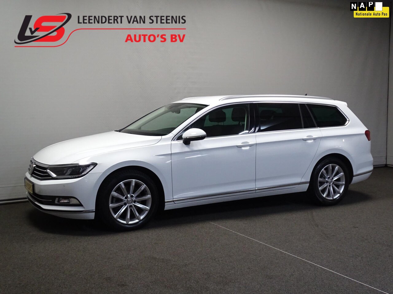 Volkswagen Passat Variant - 1.4 TSI ACT Highline 1.4 TSI ACT Highline - AutoWereld.nl