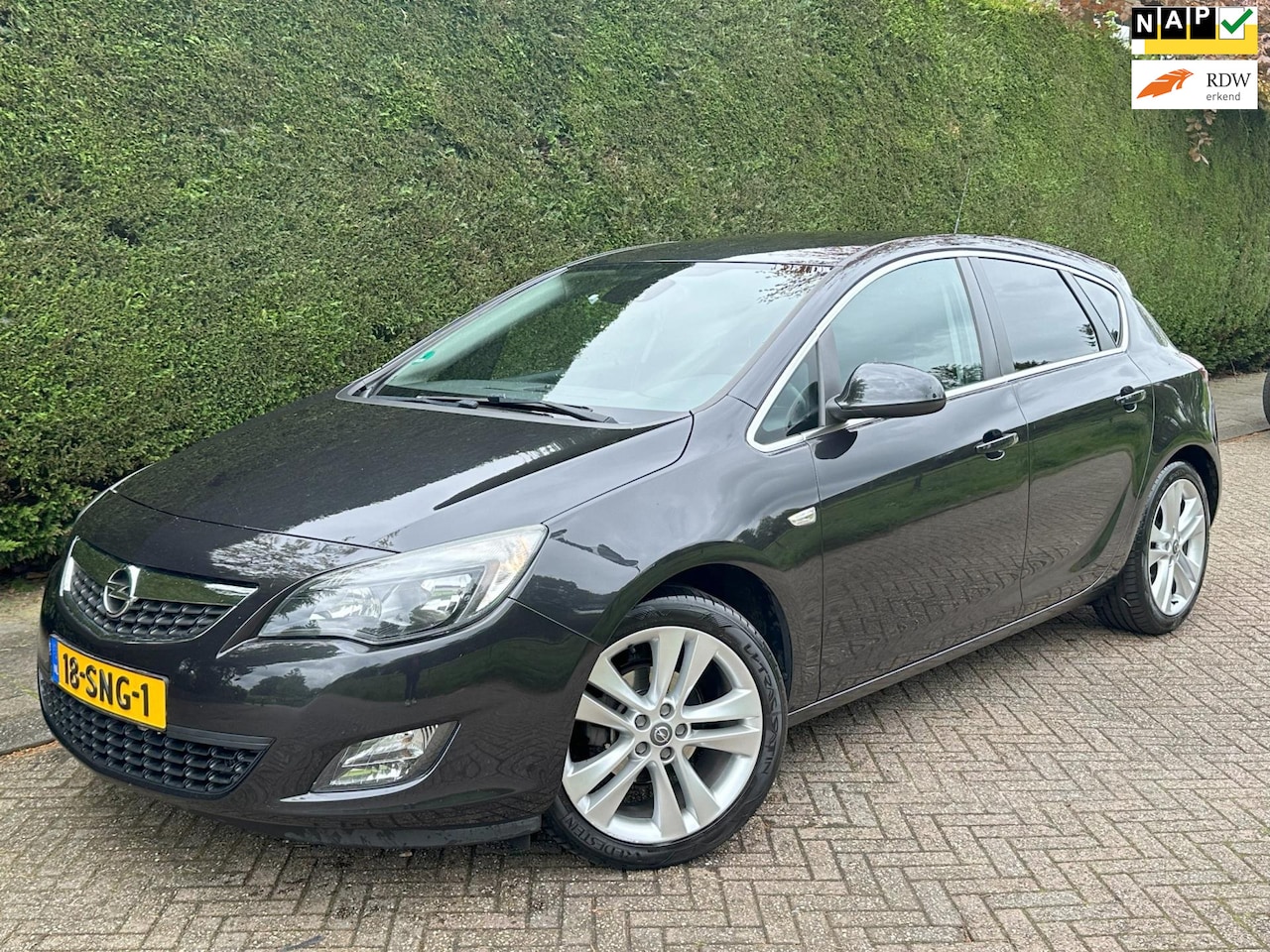 Opel Astra - 1.4 Turbo Sport /CLIMA/CRUISE/140PK/RIJDTNIEUW/ - AutoWereld.nl