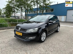 Volkswagen Polo - 1.2 TSI Highline 105 PK Xenon Led Clima LM velgen Grootscherm