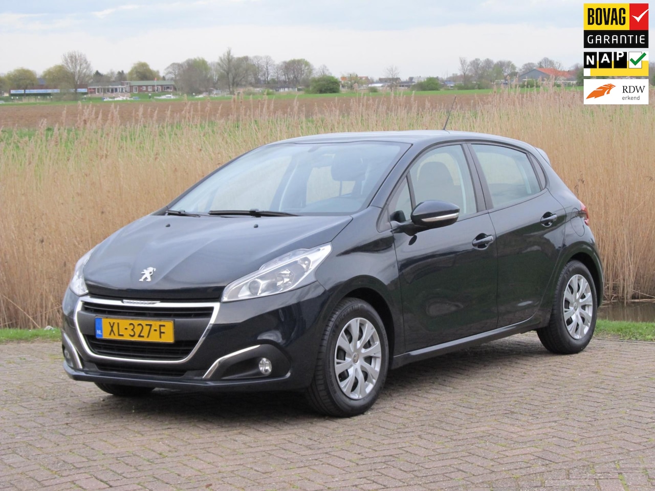 Peugeot 208 - 1.2 PureTech Blue Lease Active 1.2 PureTech Blue Lease Active - AutoWereld.nl