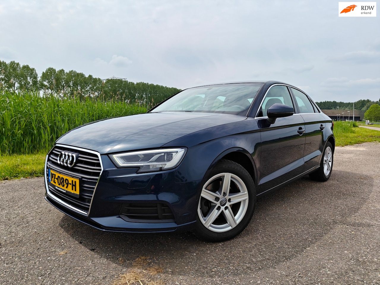 Audi A3 Limousine - 1.4 TFSI CoD Design Pro Line Plus 1.4 TFSI CoD Design Pro Line Plus - AutoWereld.nl