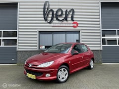 Peugeot 206 - 1.4 Air-line 3 2e Eig 5DRS AIRCO NAP