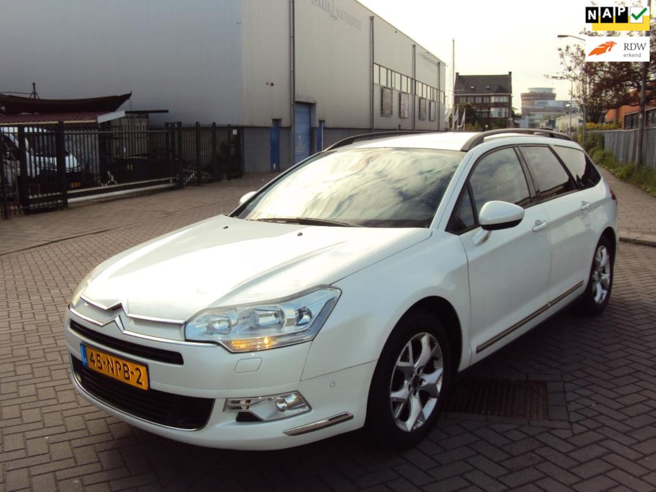 Citroën C5 Tourer - 1.6 THP Business 1.6 THP Business - AutoWereld.nl