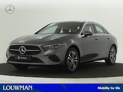 Mercedes-Benz A-klasse - 250 e Star Edition Luxury Line | Trekhaak | Dodehoekassistent | KEYLESS GO-comfortpakket |