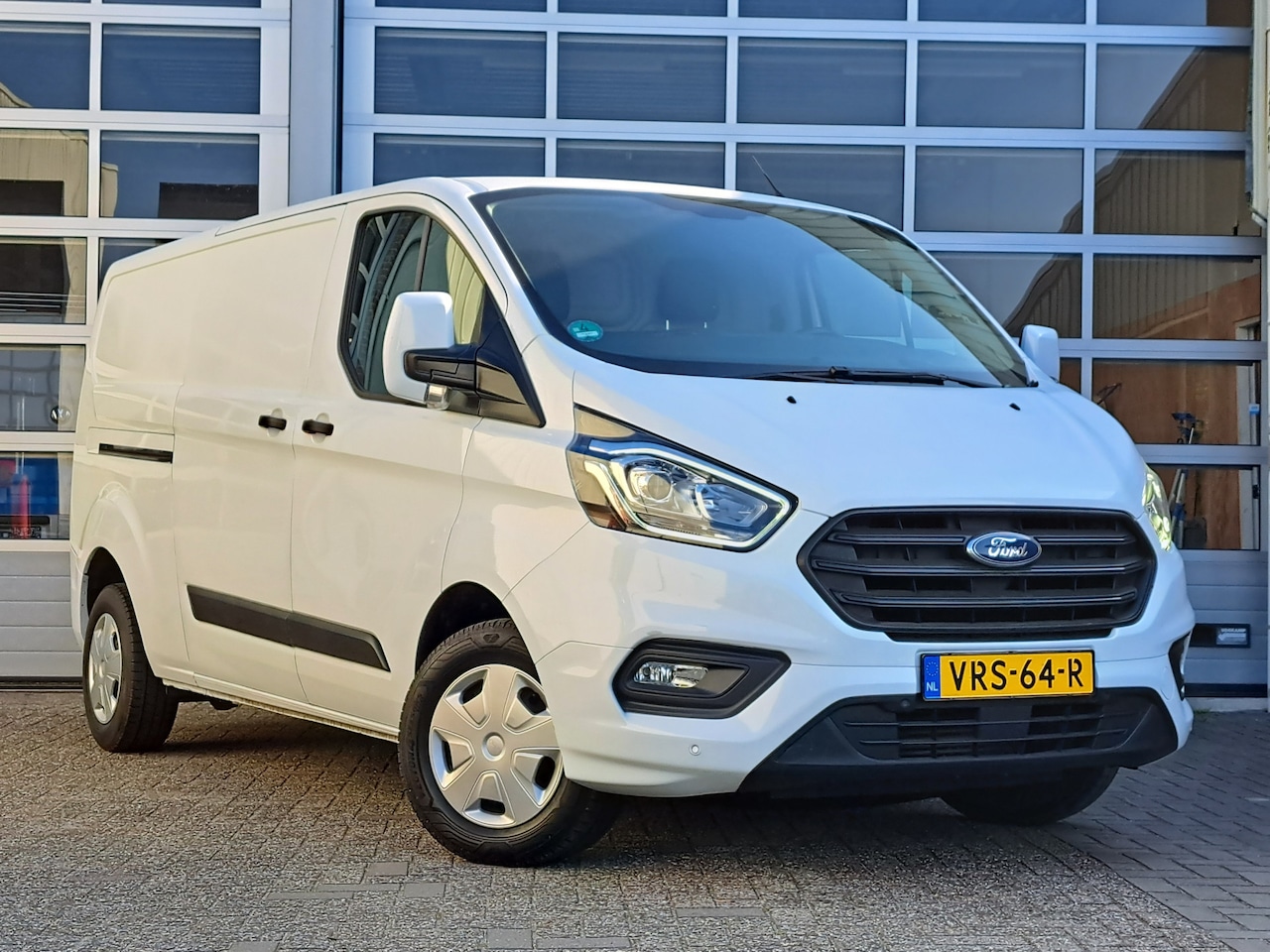 Ford Transit Custom - 300 2.0 TDCI L2H1 Trend 300 2.0 TDCI L2H1 107Pk Trend - AutoWereld.nl