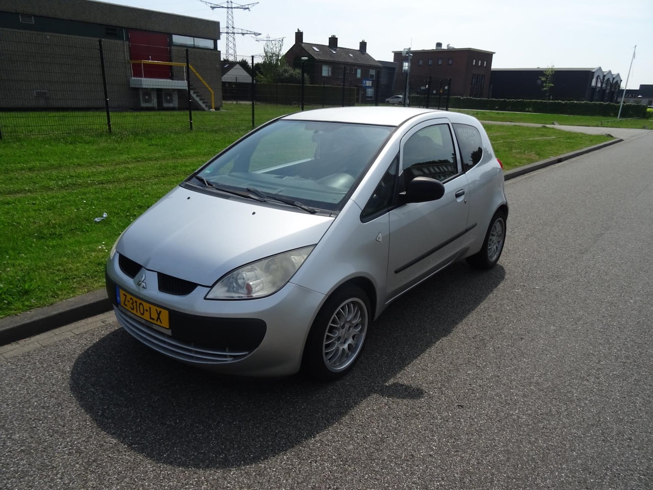 Mitsubishi Colt - 1.1 Inform 1.1 Inform - AutoWereld.nl