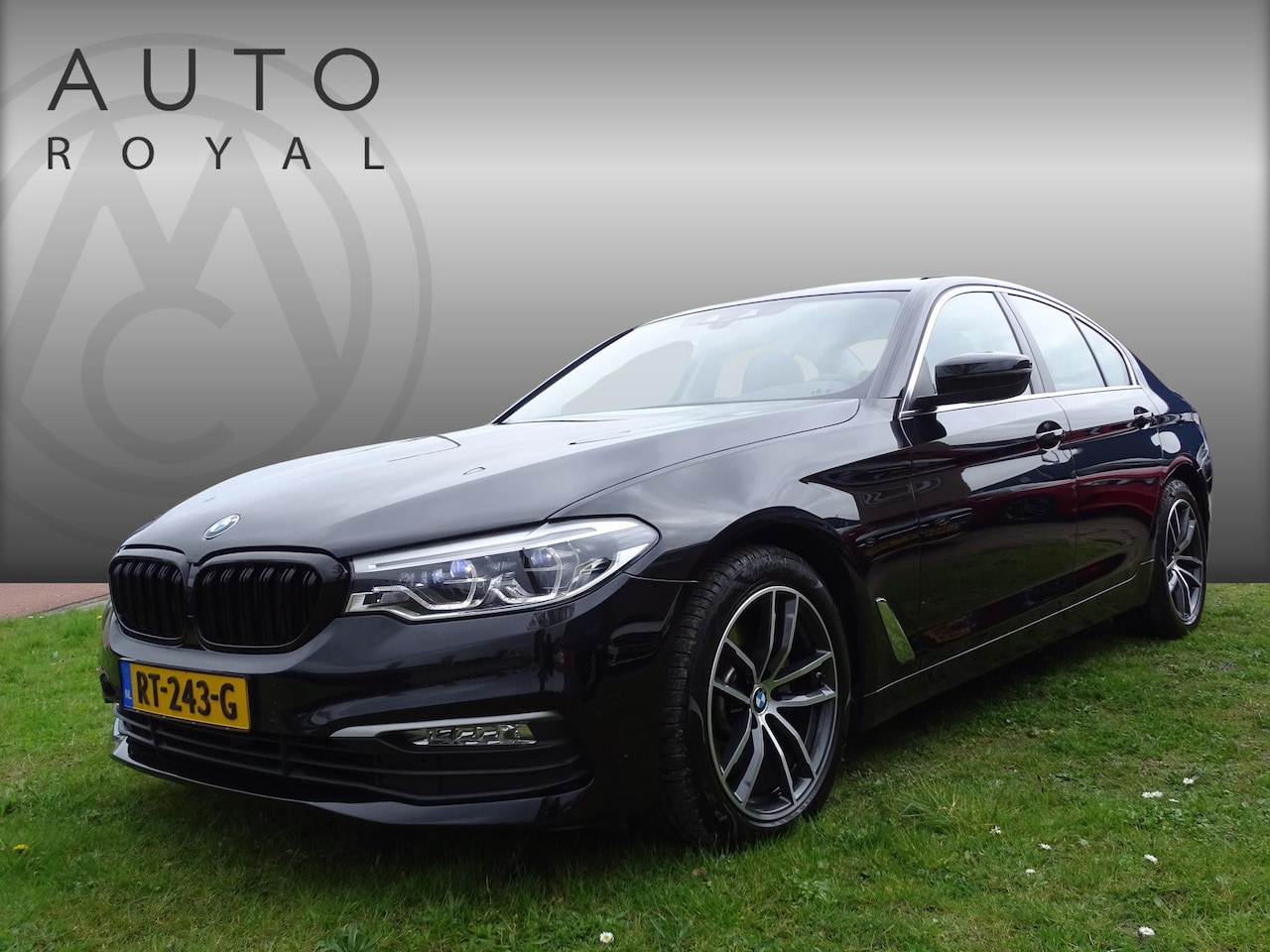 BMW 5-serie - 520i High Executive M Sport 520i High Executive M-Sport, Leder Sportstoelen, Navigatie, Airco/ECC, CruiseControl, Led, - AutoWereld.nl