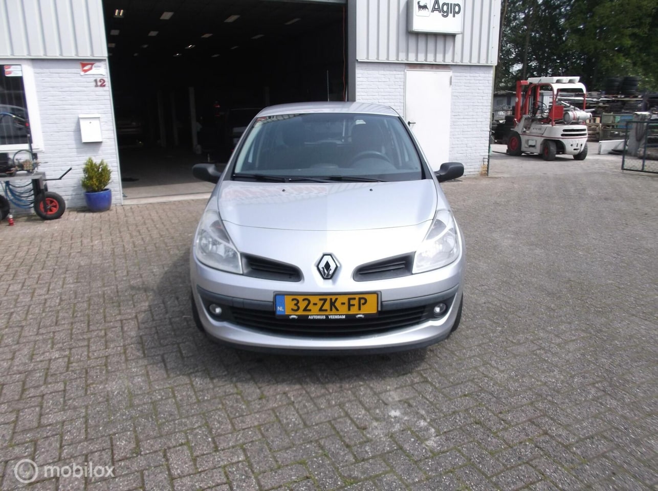 Renault Clio - 1.2-16V Authentique 5drs airco apk 167000 km