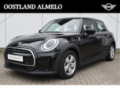 MINI Cooper - Hatchback Essential Automaat / Multifunctioneel stuurwiel / LED / PDC achter / Cruise Cont