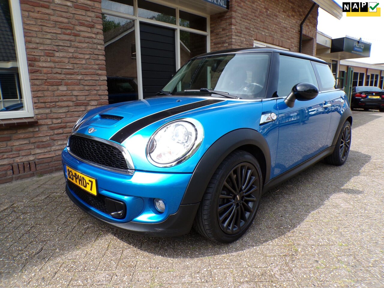 MINI Cooper S - Mini 1.6 Chili / Navi - AutoWereld.nl