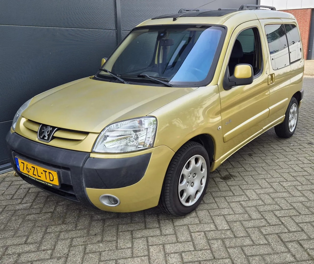 Peugeot Partner MPV - 1.6-16V Zenith 4 1.6 16V Zenith 4 - AutoWereld.nl