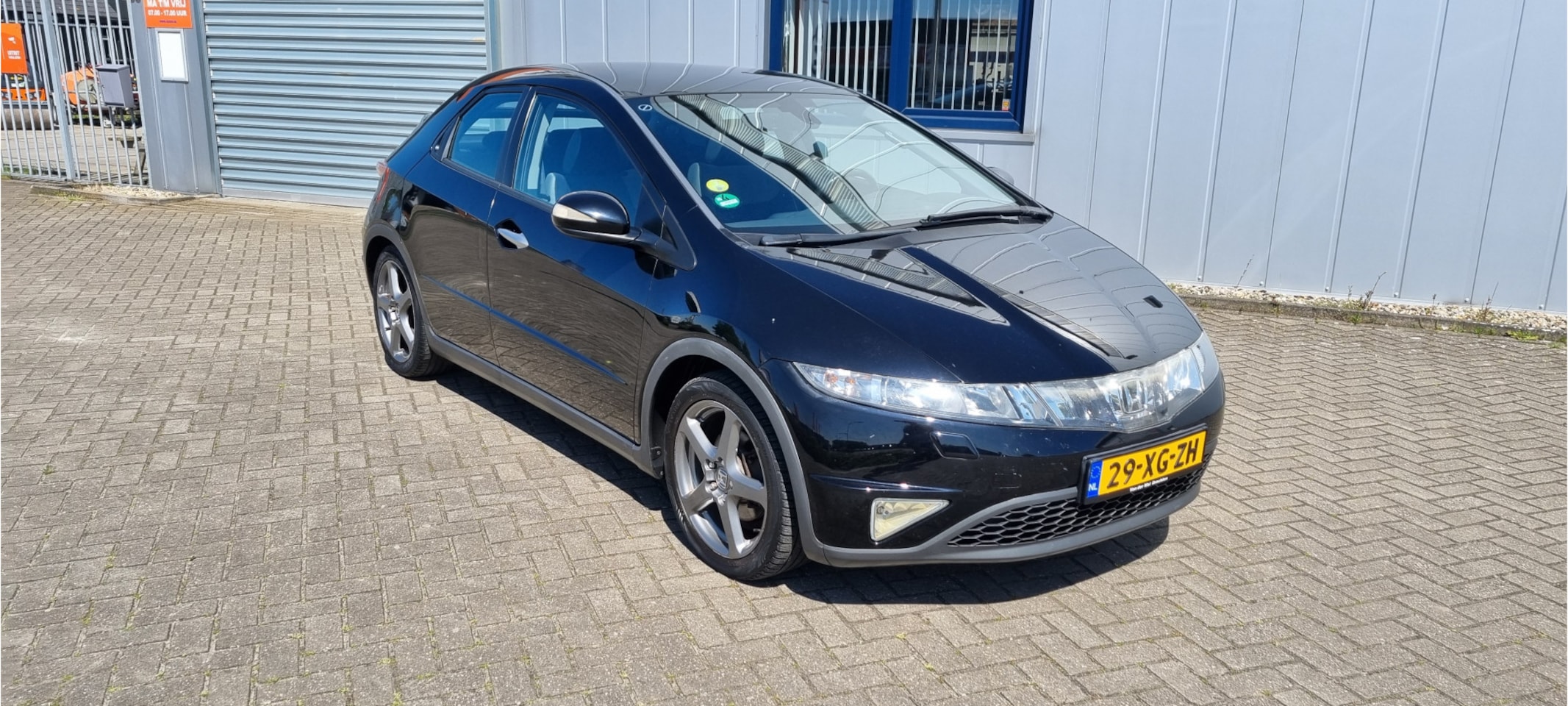 Honda Civic - 1.8 Executive Panorama Dak - AutoWereld.nl