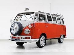 Volkswagen T1 - Samba Taxi - 21 window -Sunroof deluxe