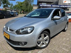 Volkswagen Golf - 1.2 TSI Highline BlueMotion *PDC*CRUISE*CLIMA*STOELVERW.*MULTIF. STUUR*P.PILOOT