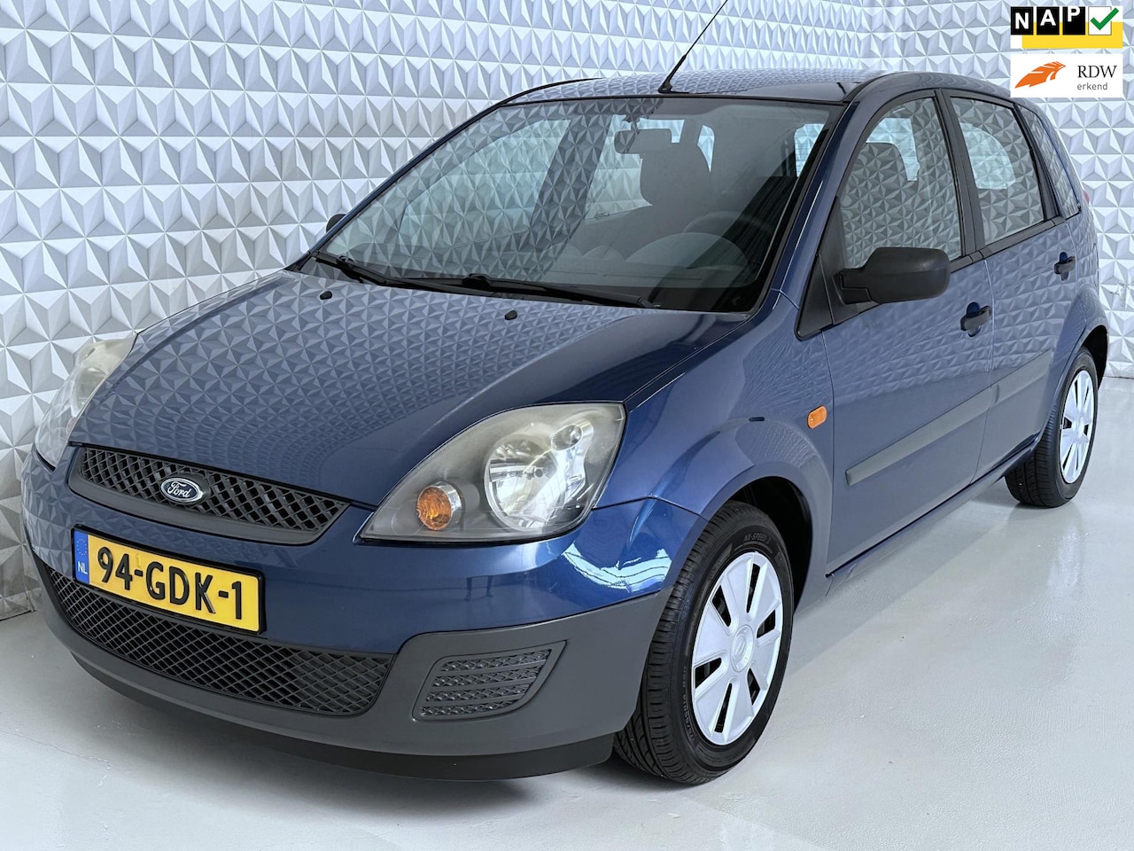 Ford Fiesta - 1.3-8V Cool & Sound 5-deurs Airco 37.676KM UNIEK! (2008) - AutoWereld.nl