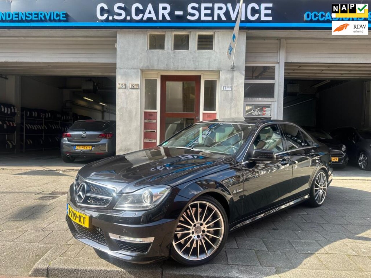 Mercedes-Benz C-klasse - AMG 63 457 PK Schuifdak - AutoWereld.nl