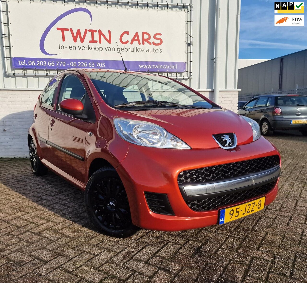 Peugeot 107 - 1.0-12V Sublime 5DRS AIRCO - AutoWereld.nl