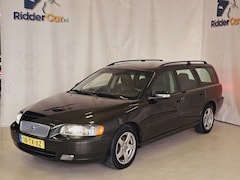 Volvo V70 - 2.4 D5 Edition Classic|AUTOMAAT|NAP|2E EIG|APK6-25|TREKHAAK|LEDER