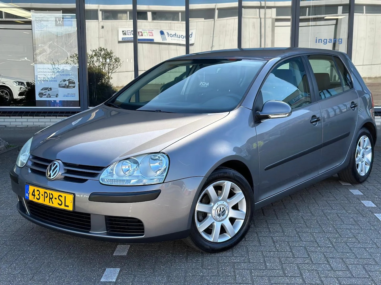 Volkswagen Golf - 1.6 Trendline 1.6 Trendline - AutoWereld.nl