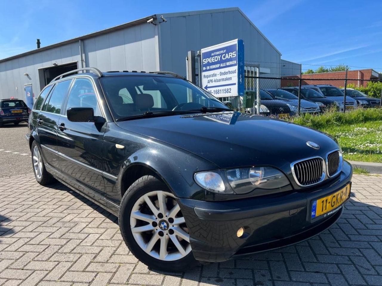 BMW 3-serie Touring - 320d Automaat Schuifdak Leer PDC Zwart - AutoWereld.nl