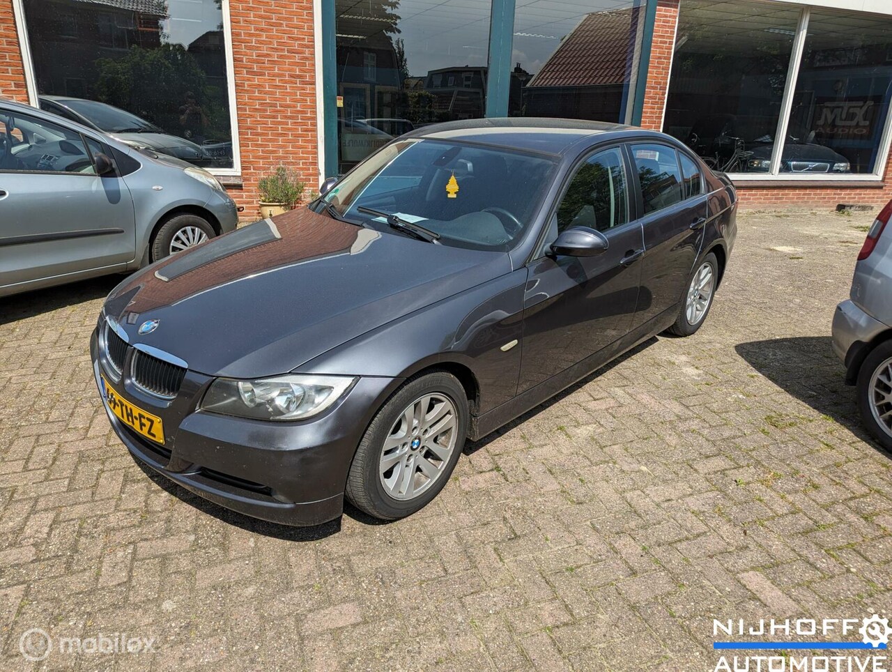 BMW 3-serie - 320d 320d - AutoWereld.nl