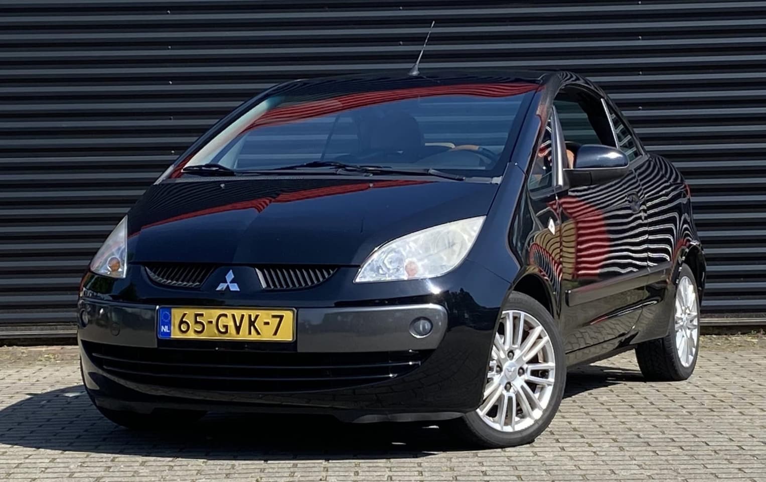 Mitsubishi Colt CZC - 1.5 Limited Edition Cabrio |Airconditioning | 16 '' LM velgen | Elektrisch bediende kap | - AutoWereld.nl